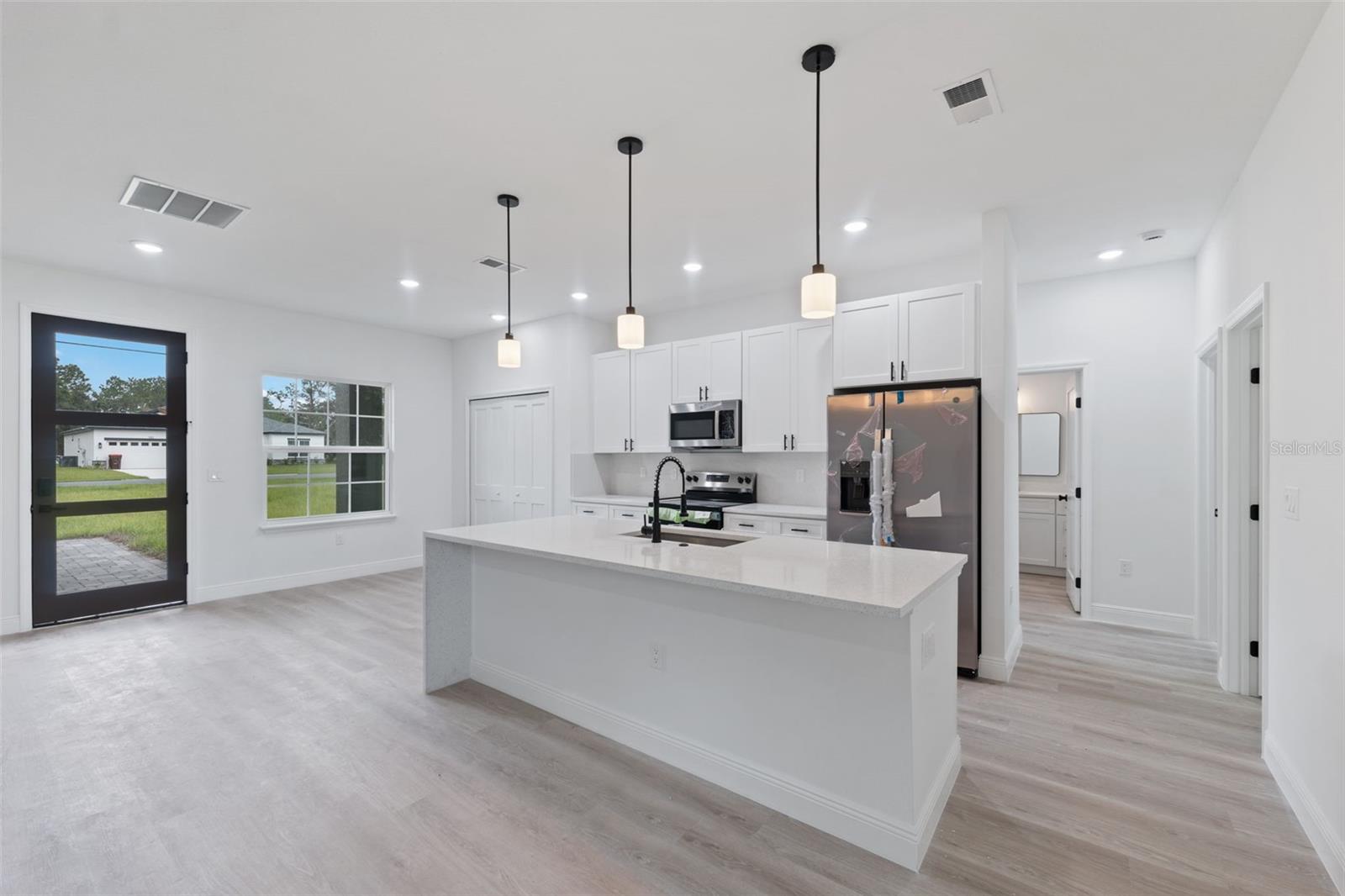 Image 12 of 35 For 13094 72nd Terrace Road