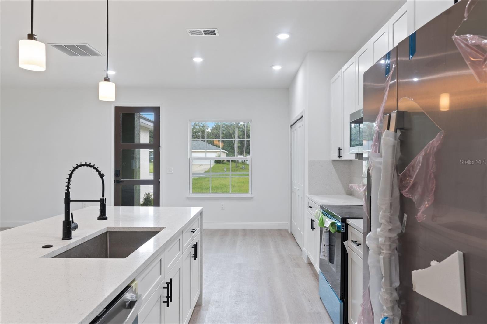 Image 14 of 35 For 13094 72nd Terrace Road