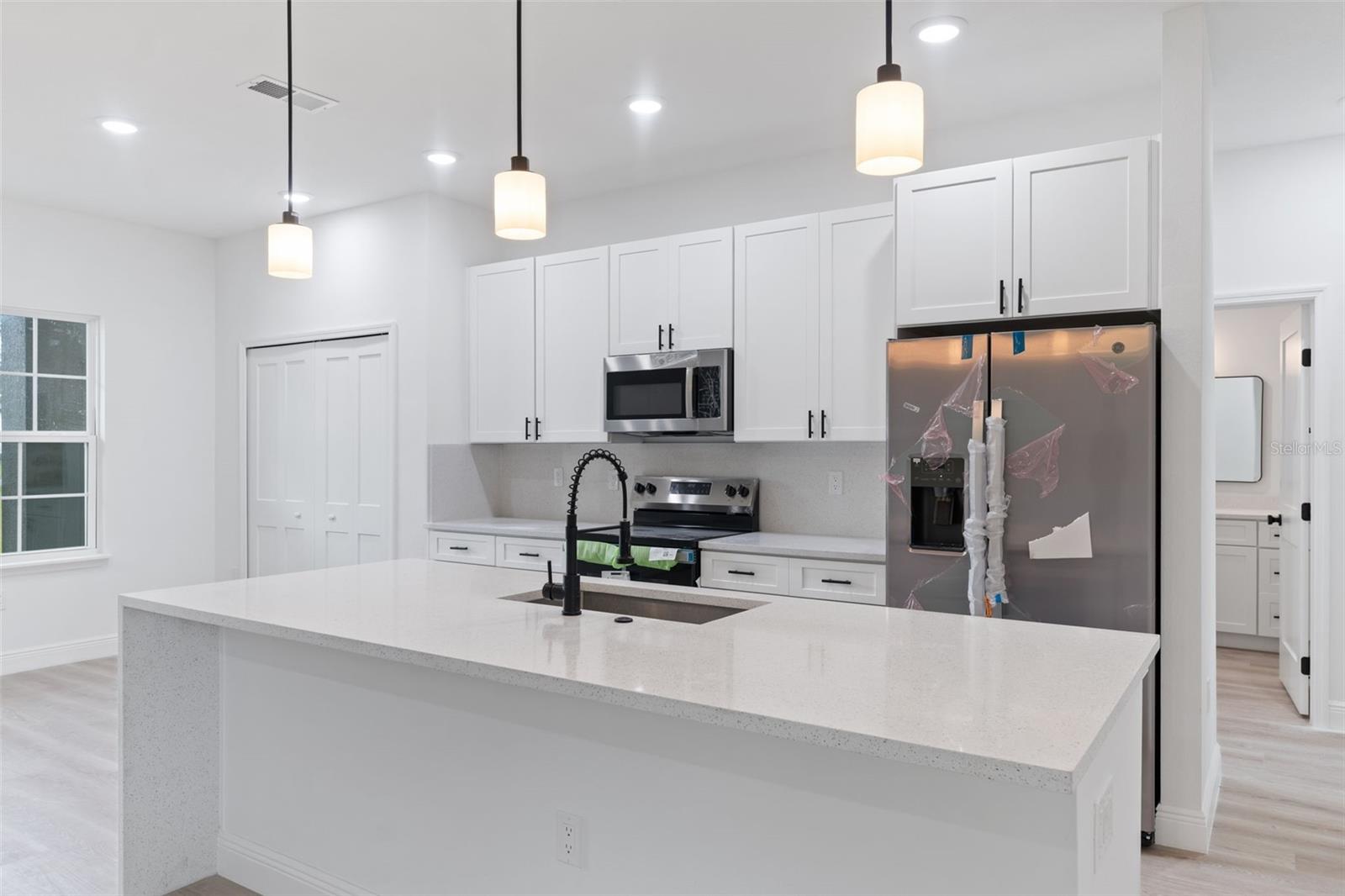 Image 15 of 35 For 13094 72nd Terrace Road