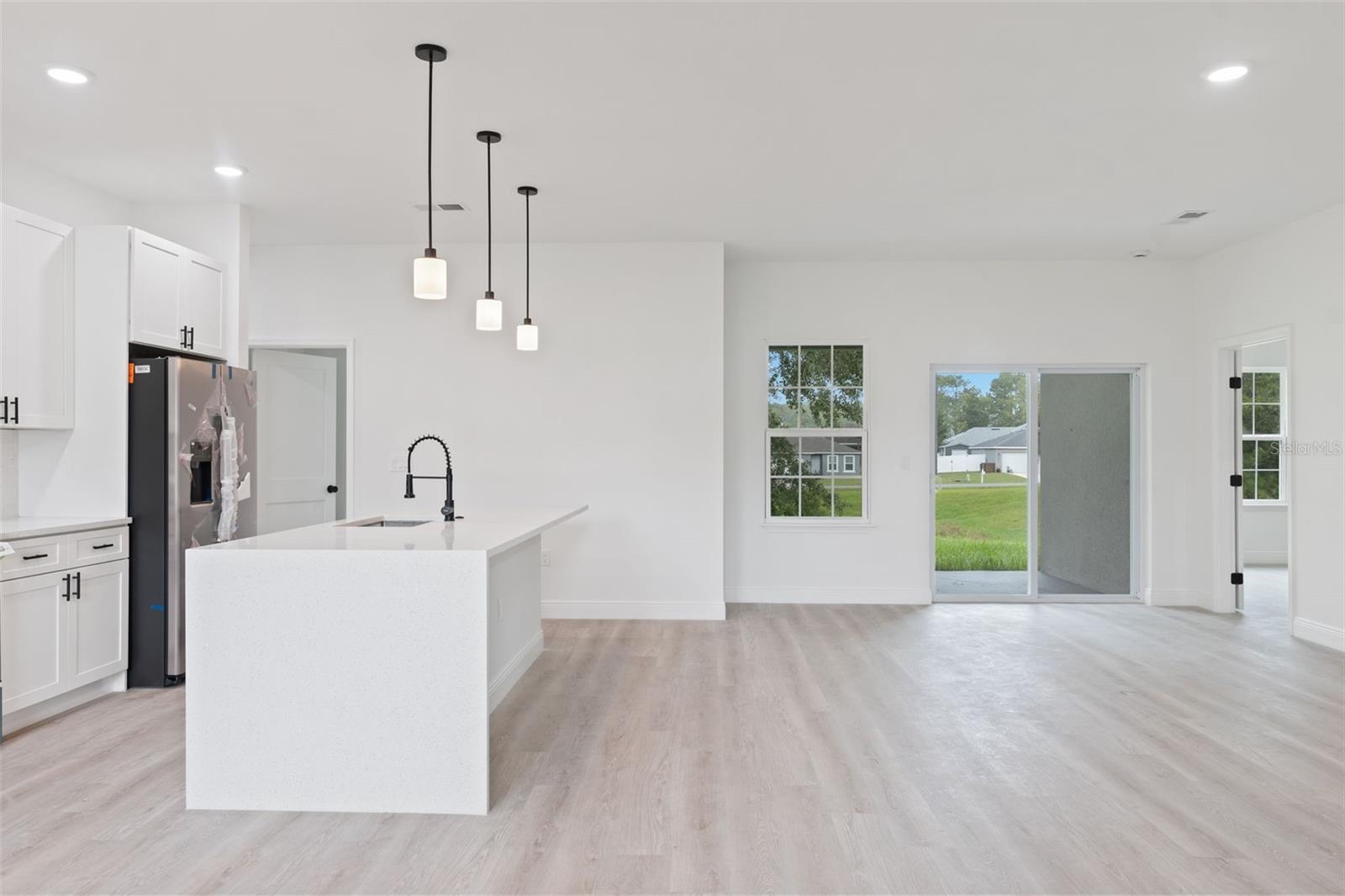 Image 6 of 35 For 13094 72nd Terrace Road