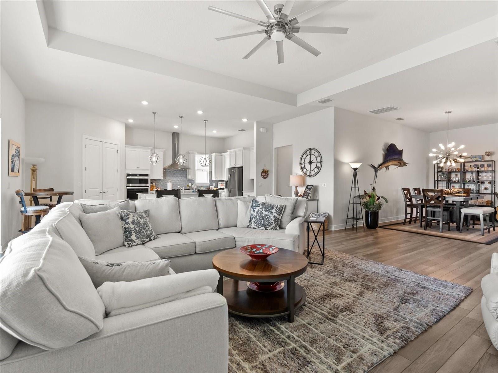 Image 17 of 51 For 13957 Destin Beach Lane