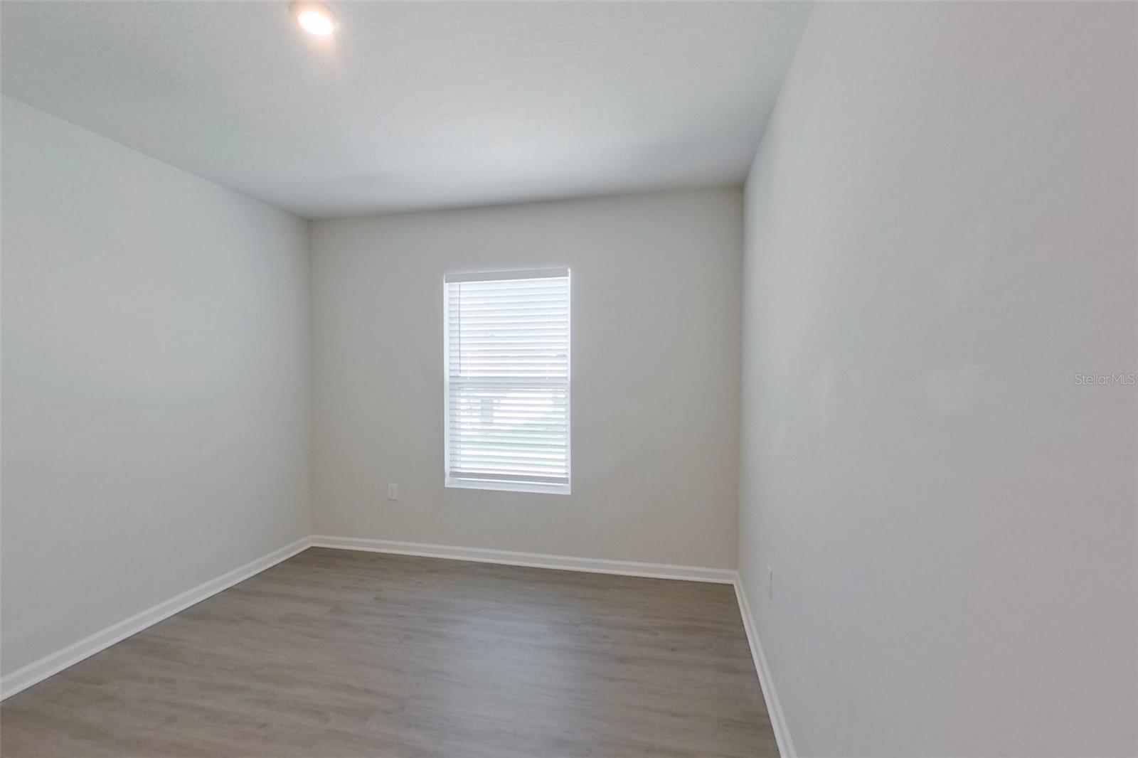 Image 10 of 18 For 1730 Nebraska Loop