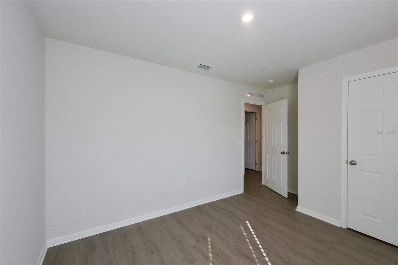 Image 13 of 18 For 1730 Nebraska Loop