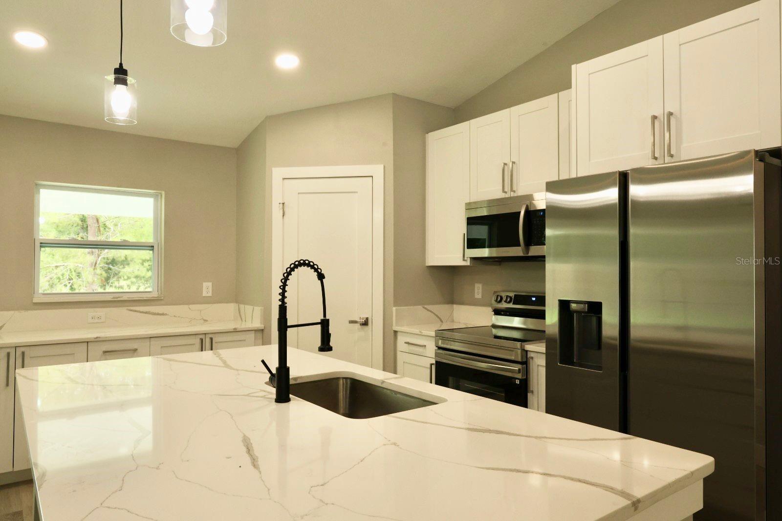 Image 5 of 19 For 15 Malauka Pass Way