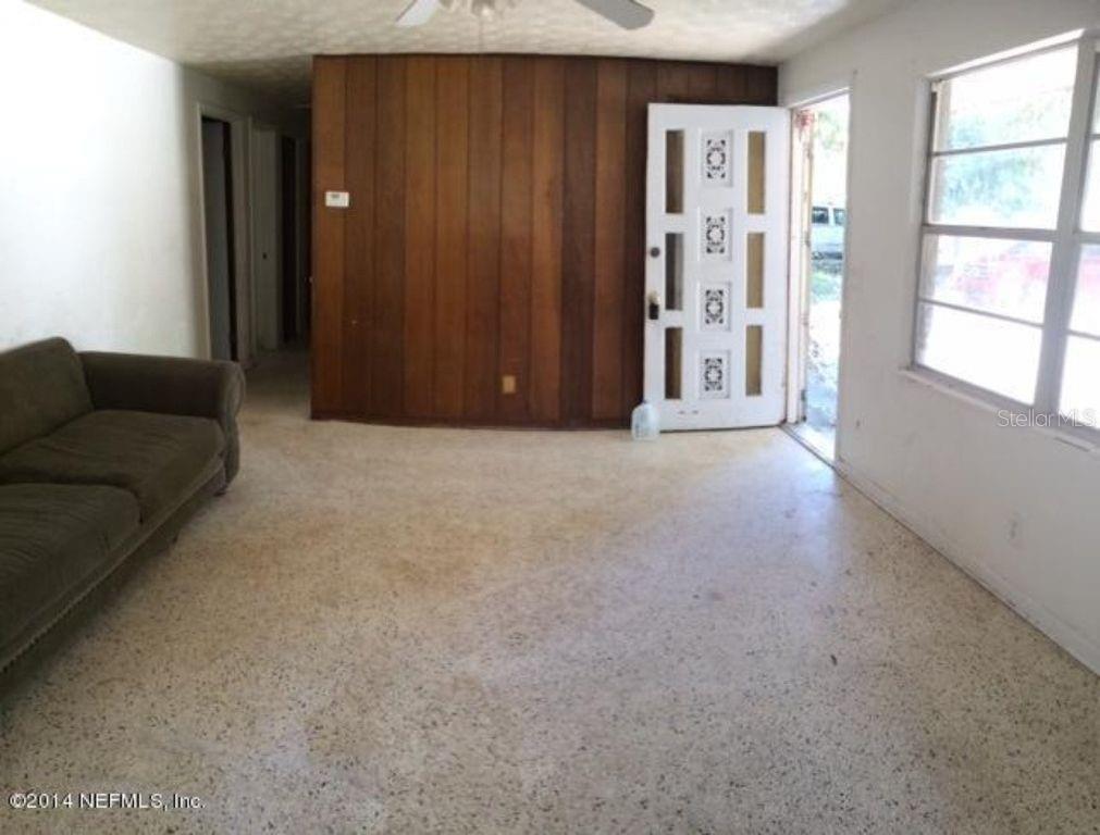 Image 3 of 6 For 430 Gano Avenue