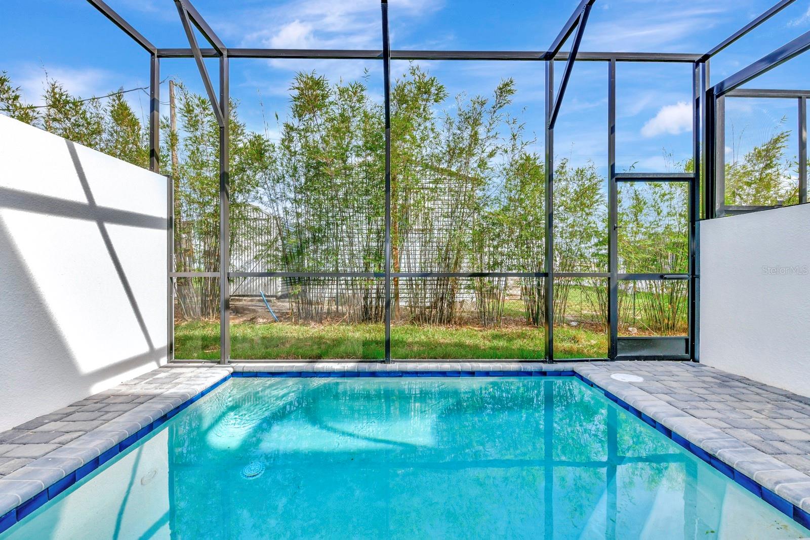 Image 25 of 38 For 372 Famagusta Drive