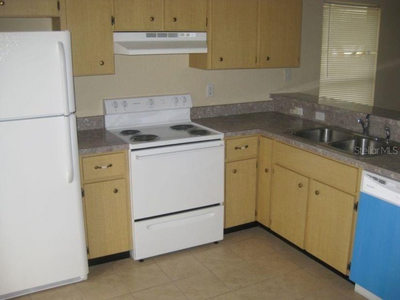 Image 5 of 10 For 501 Cypress Avenue