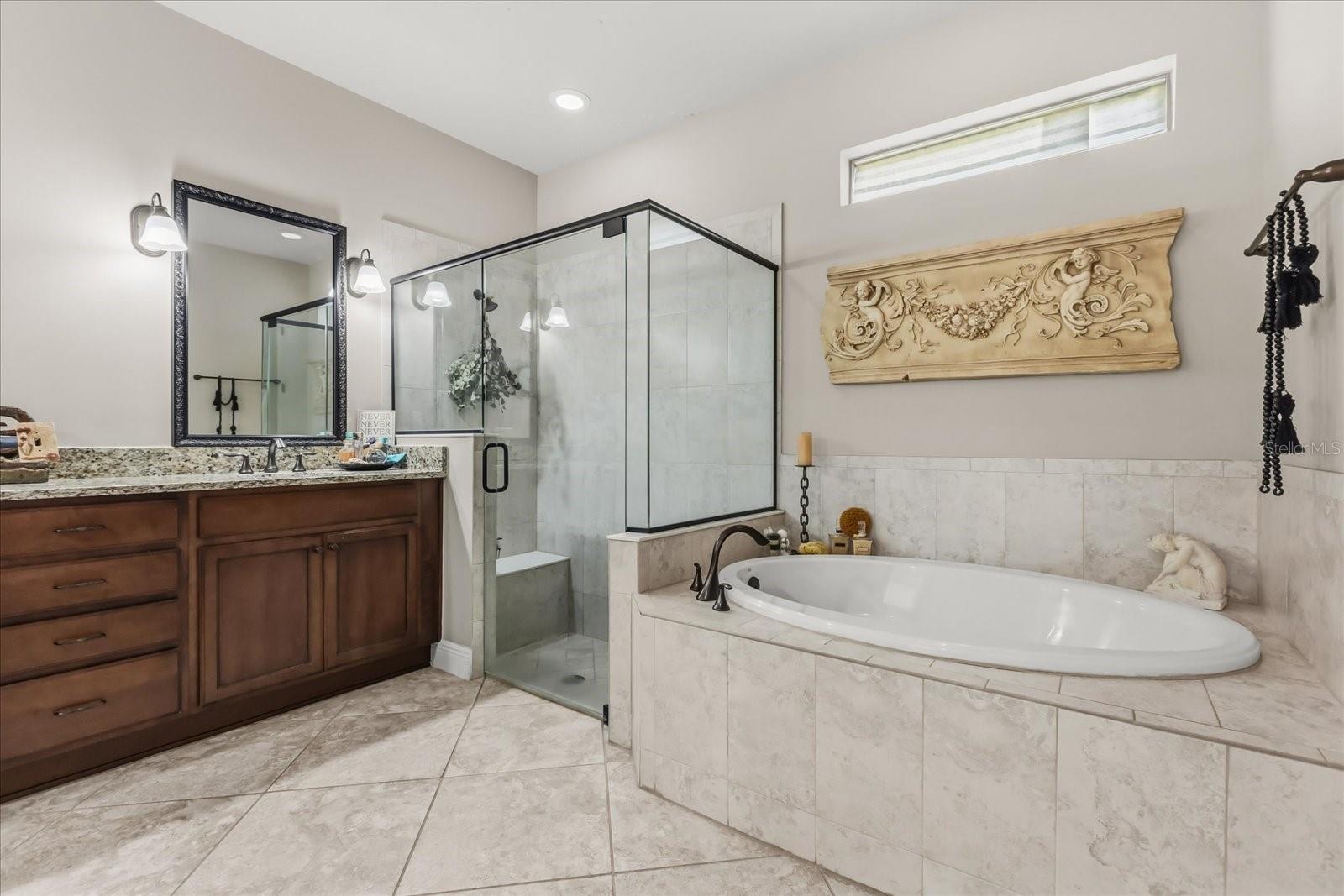 Image 15 of 37 For 11675 Savona Way