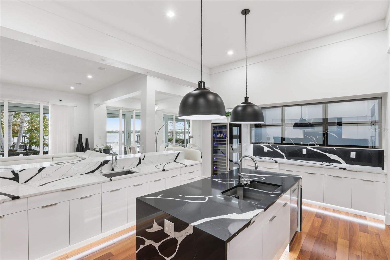 Image 15 of 64 For 11618 Vinci Drive