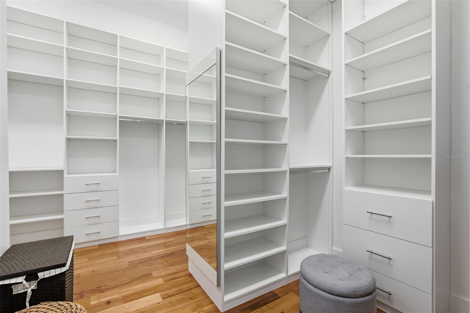 Image 24 of 64 For 11618 Vinci Drive