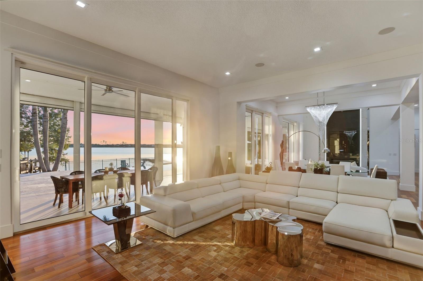 Image 52 of 64 For 11618 Vinci Drive