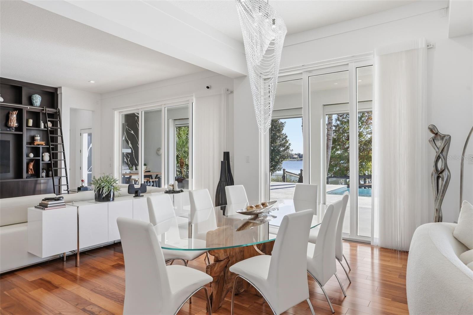 Image 8 of 64 For 11618 Vinci Drive