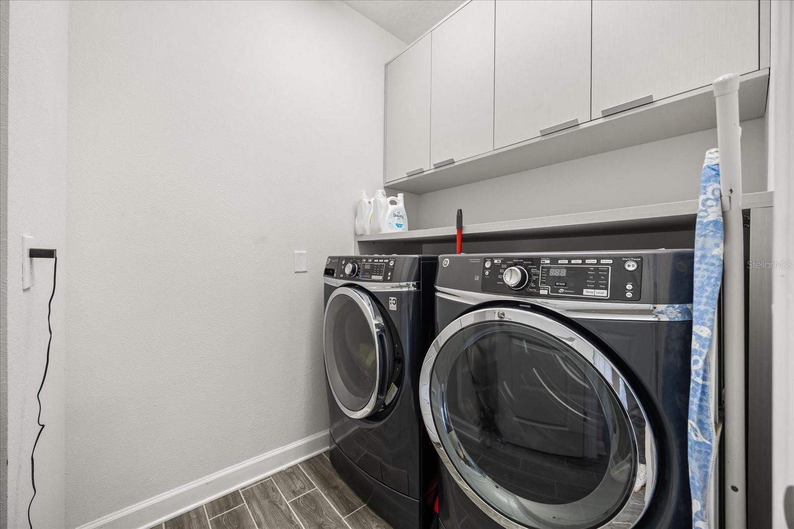 Image 28 of 56 For 4594 Tribute Trail