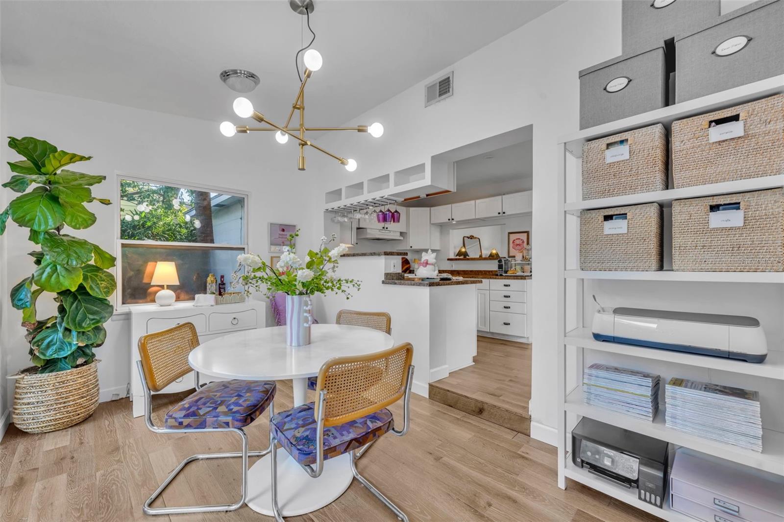 Image 19 of 63 For 2021 Palmer Street