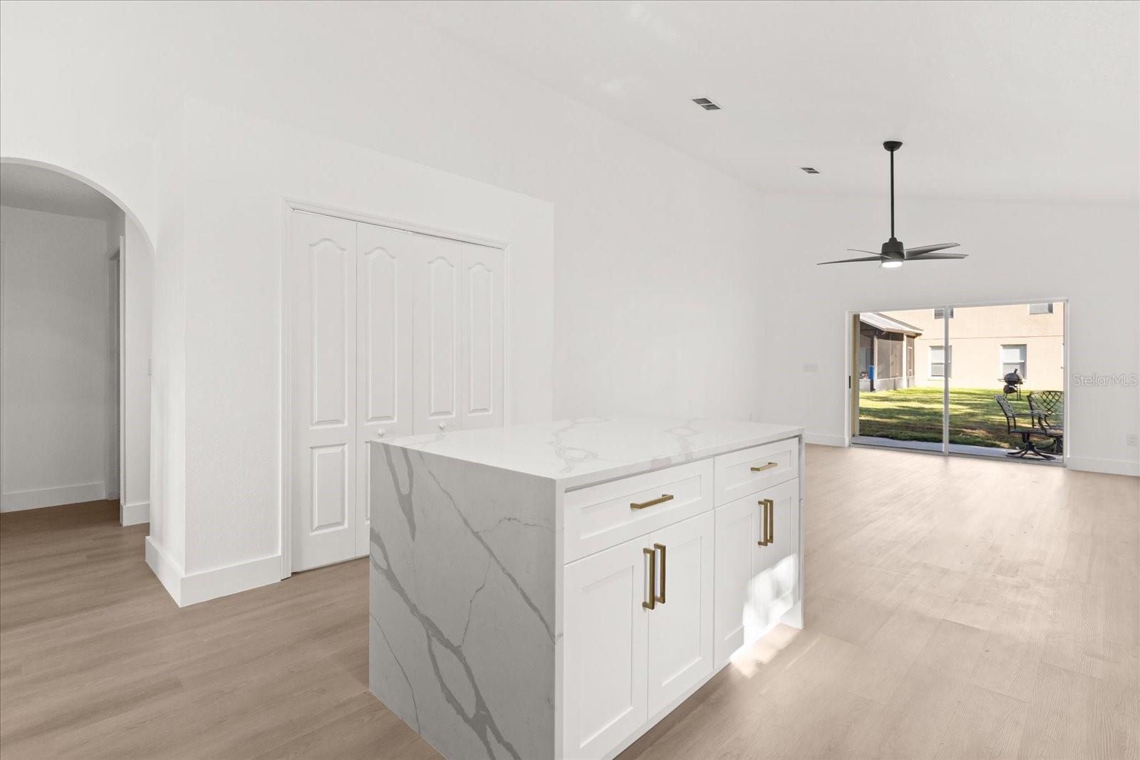 Image 11 of 40 For 360 Conch Key Way