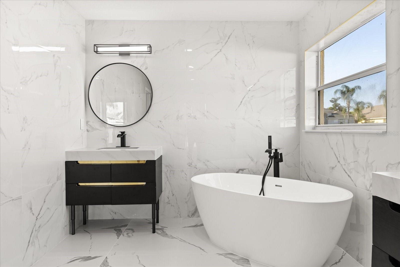 Image 19 of 40 For 360 Conch Key Way