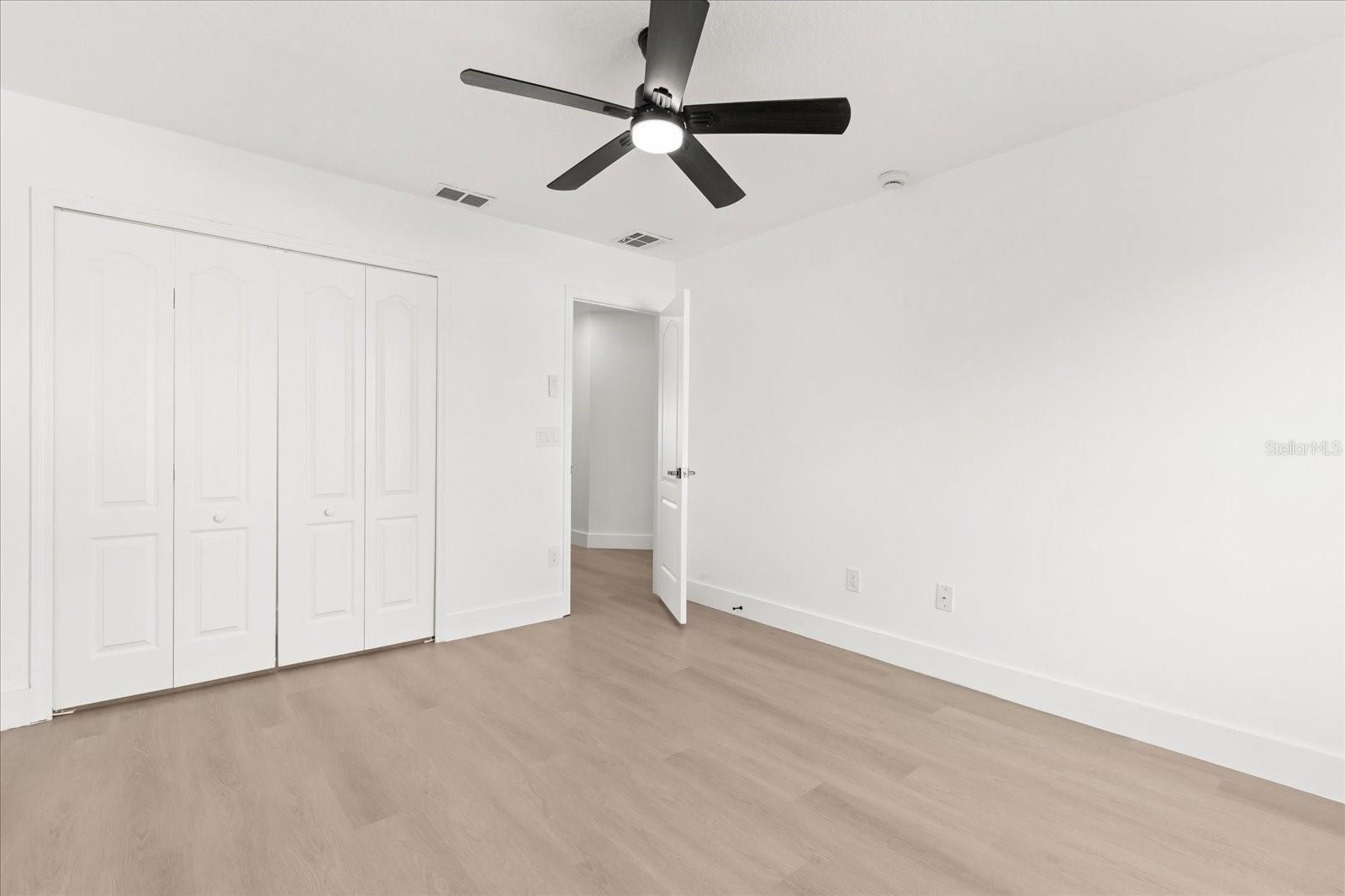 Image 32 of 40 For 360 Conch Key Way