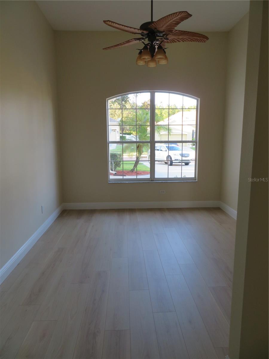 Image 13 of 51 For 2735 Kingston Ridge Drive