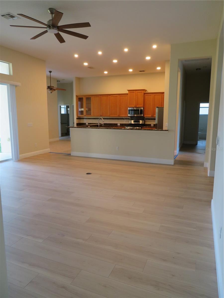 Image 6 of 51 For 2735 Kingston Ridge Drive