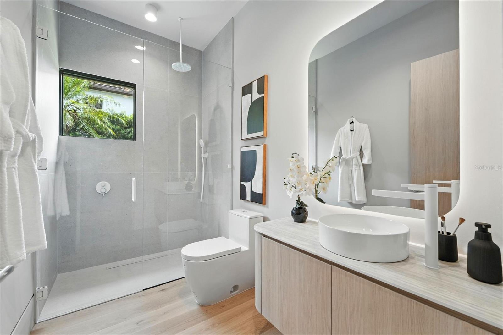 Image 27 of 58 For 1742 Temple Drive