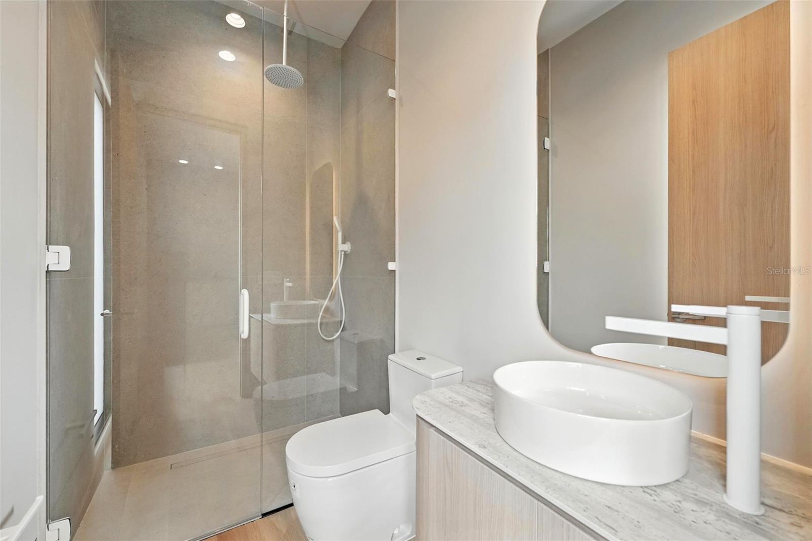 Image 31 of 58 For 1742 Temple Drive