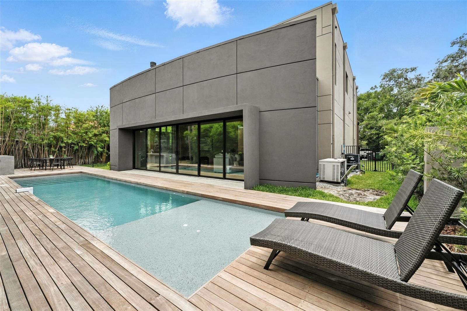 Image 51 of 58 For 1742 Temple Drive