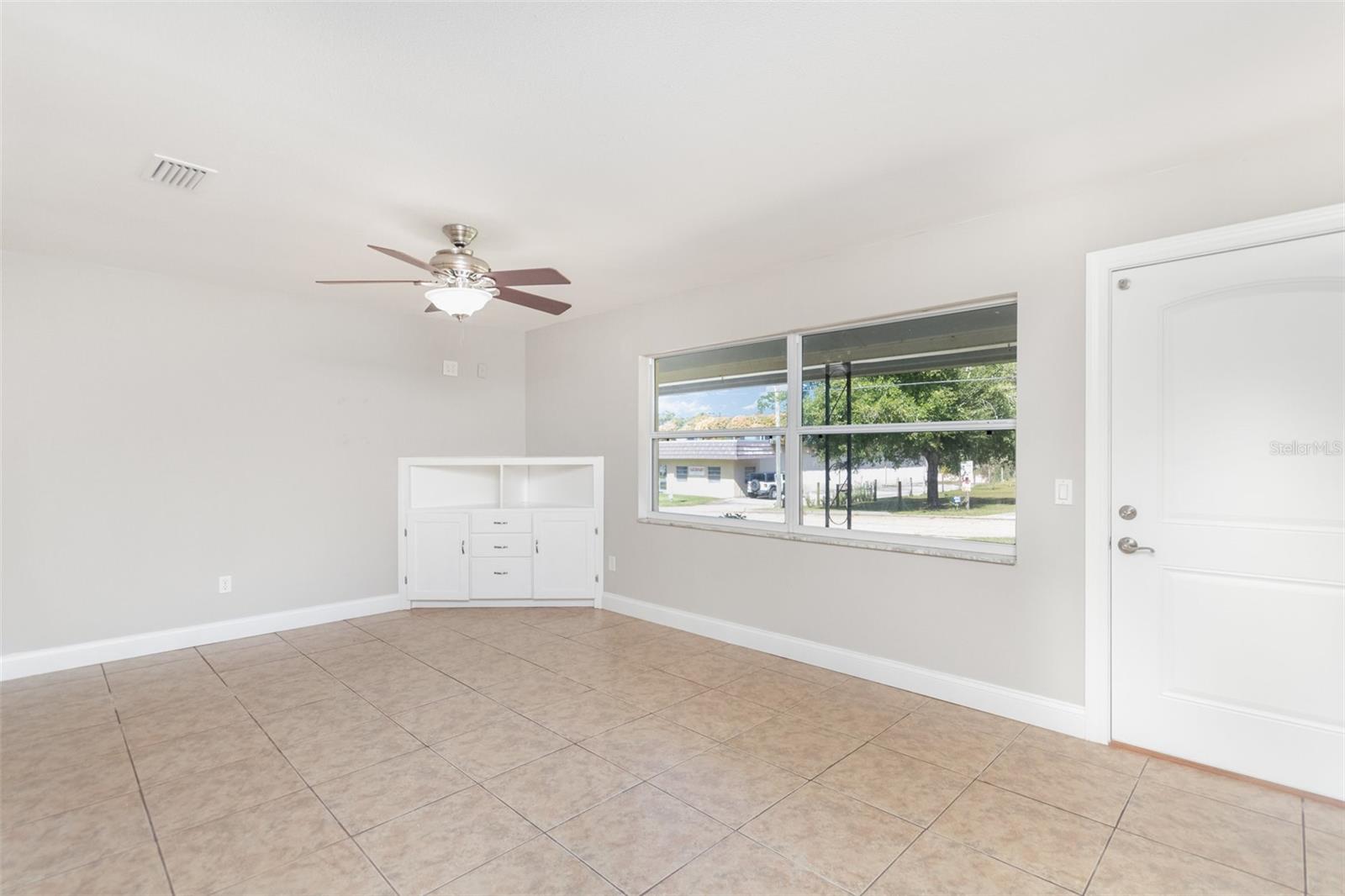 Image 6 of 28 For 234 Michigan Avenue