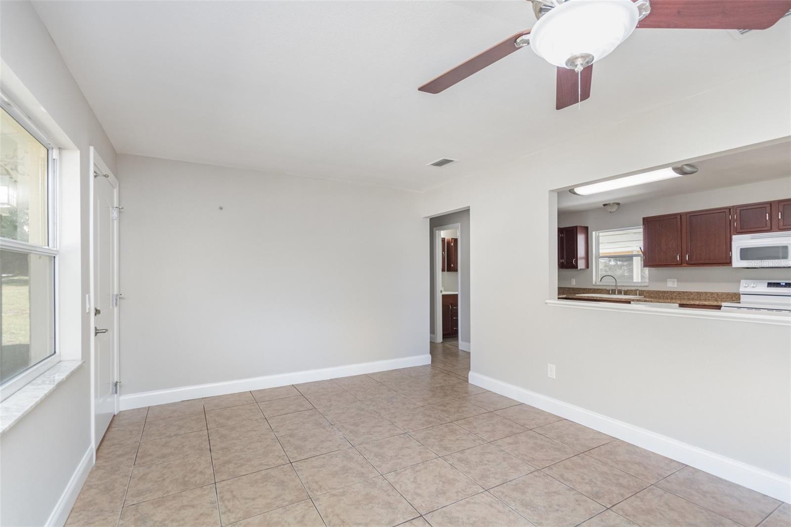 Image 7 of 28 For 234 Michigan Avenue