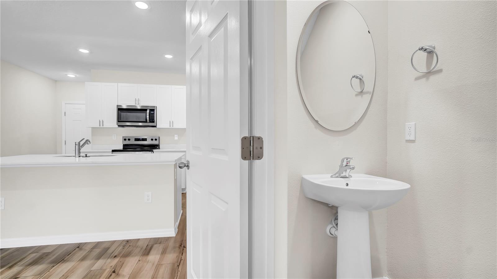 Image 12 of 26 For 4321 Hillock Boulevard