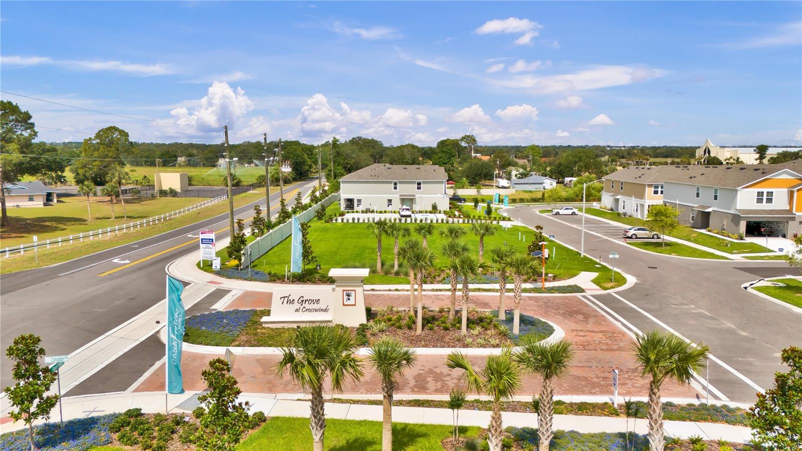 Image 4 of 26 For 4321 Hillock Boulevard