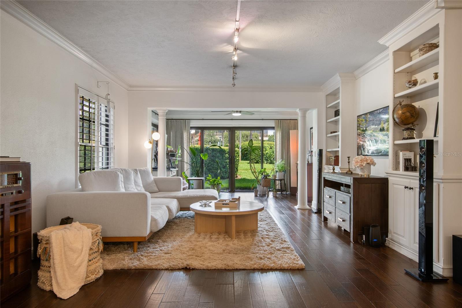 Image 19 of 58 For 104 Interlachen Avenue 114