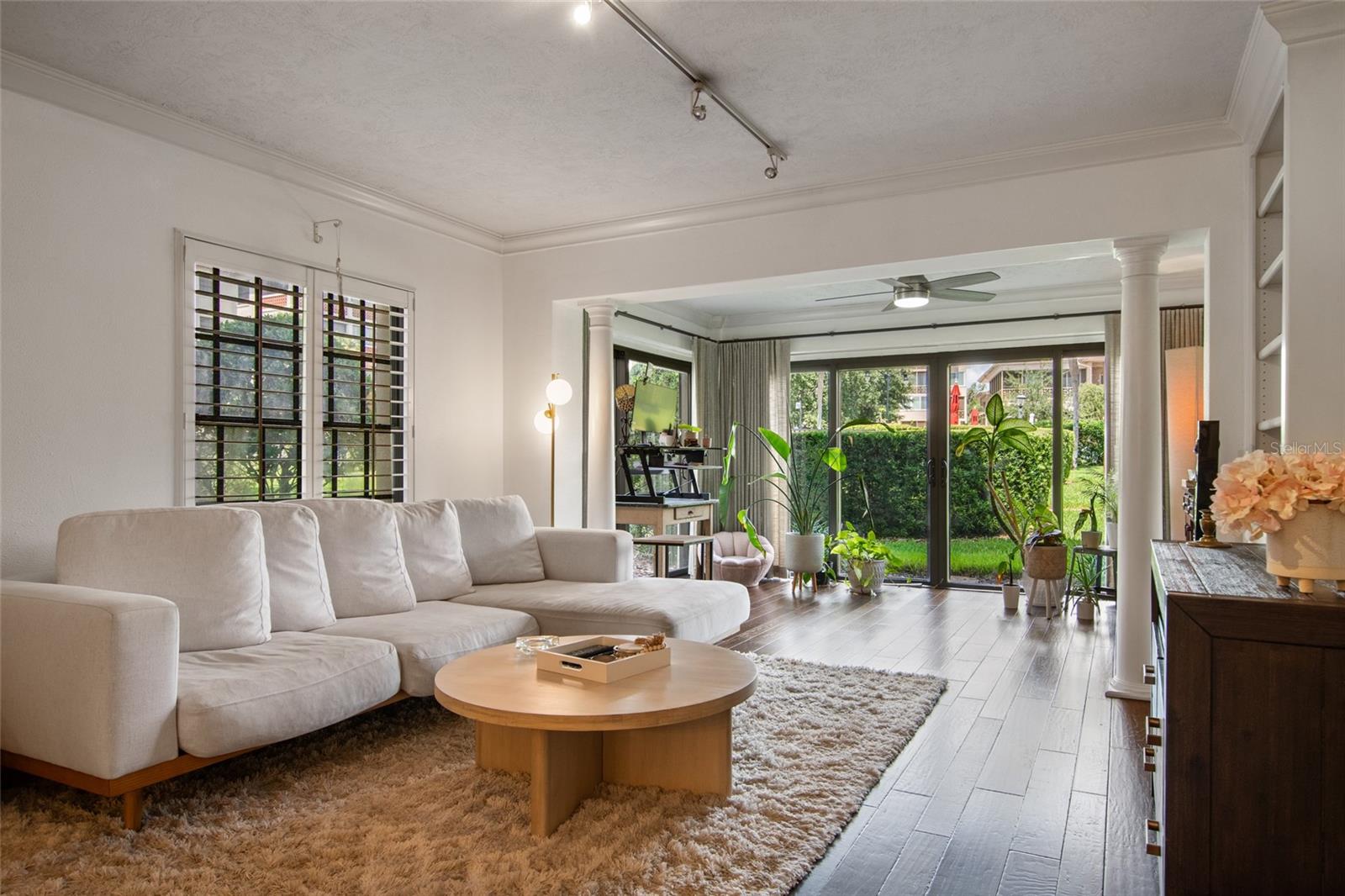 Image 24 of 58 For 104 Interlachen Avenue 114