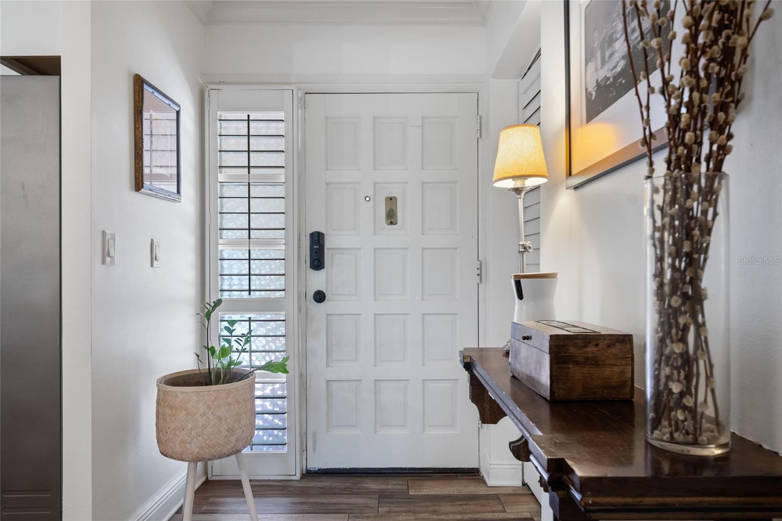 Image 8 of 58 For 104 Interlachen Avenue 114