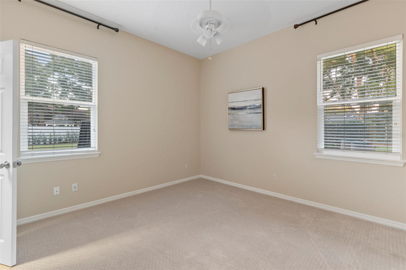 Image 28 of 70 For 354 Prima Vera Cove