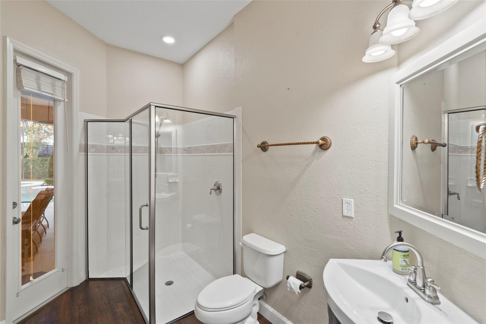 Image 29 of 70 For 354 Prima Vera Cove