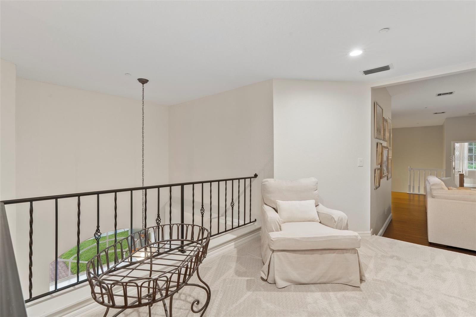 Image 31 of 70 For 354 Prima Vera Cove