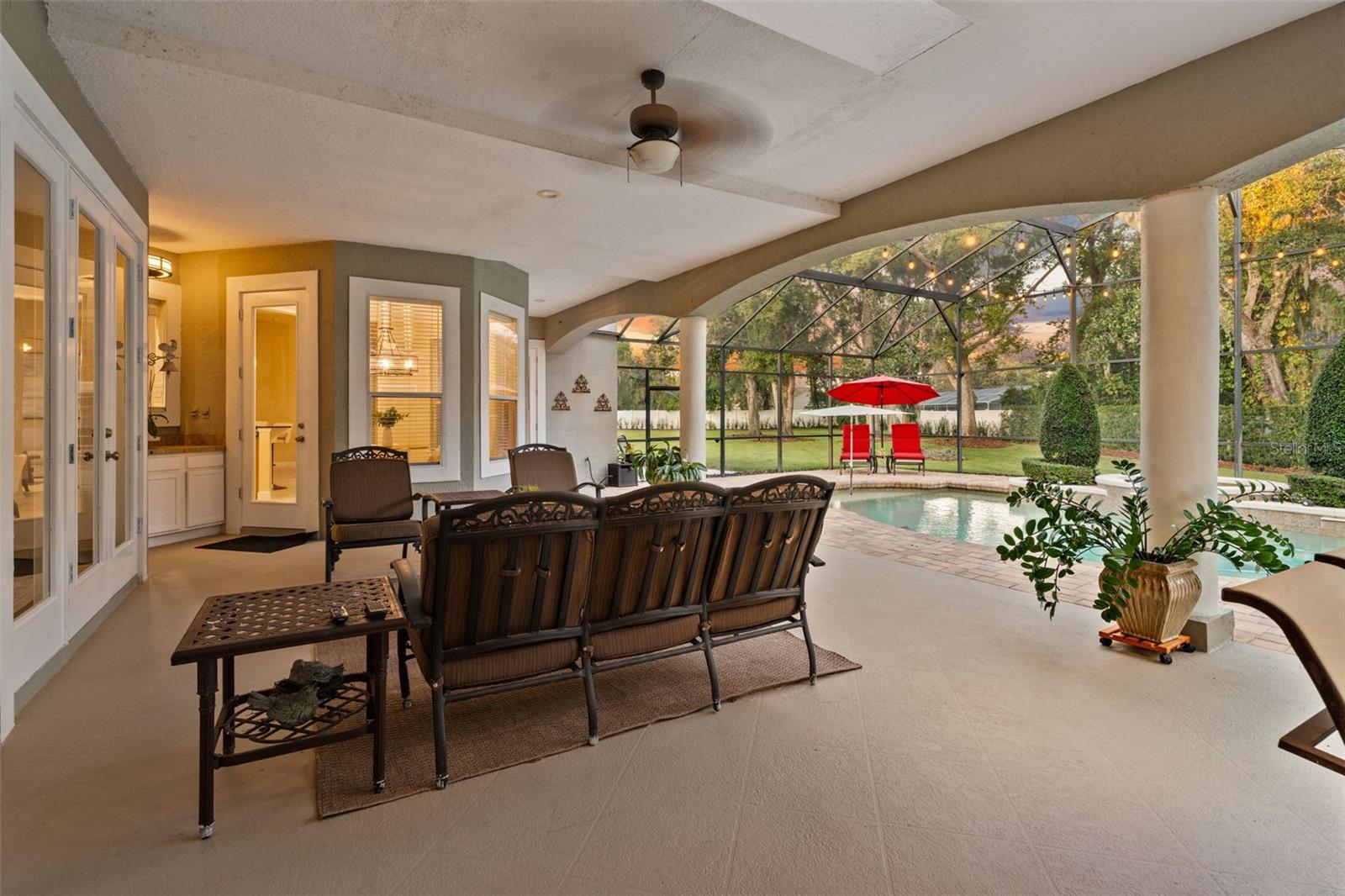 Image 43 of 70 For 354 Prima Vera Cove