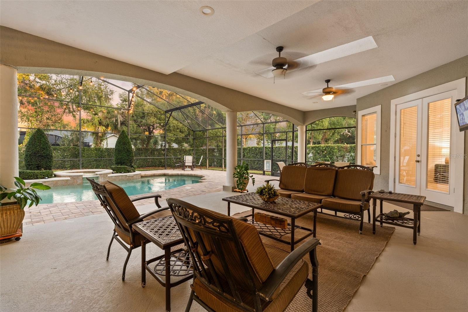 Image 44 of 70 For 354 Prima Vera Cove