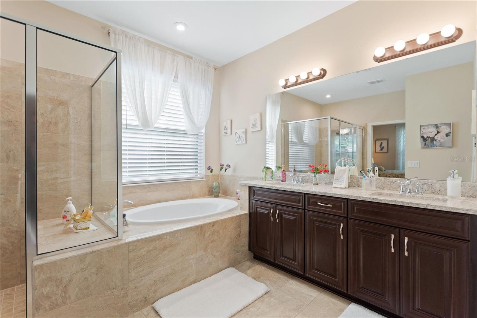 Image 20 of 31 For 3837 Carrick Bend Drive