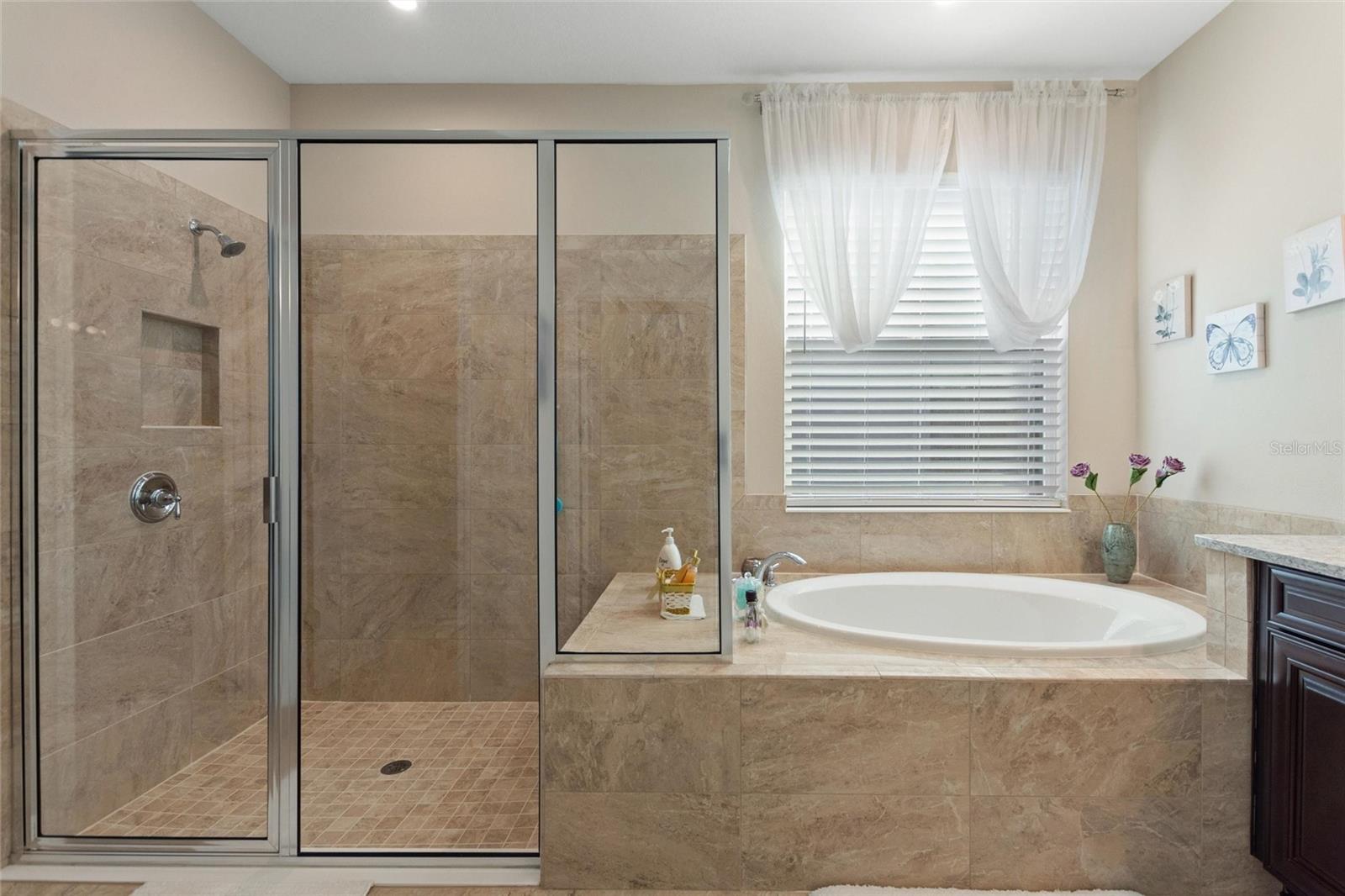 Image 21 of 31 For 3837 Carrick Bend Drive