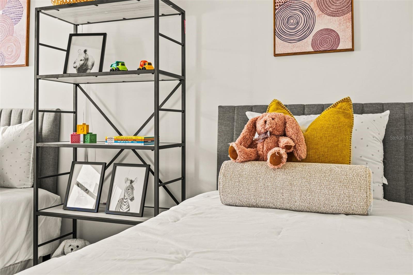 Image 5 of 20 For 6469 Quartet Street