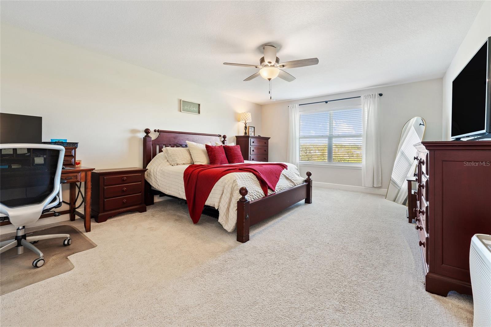 Image 26 of 43 For 2450 Standing Rock Circle