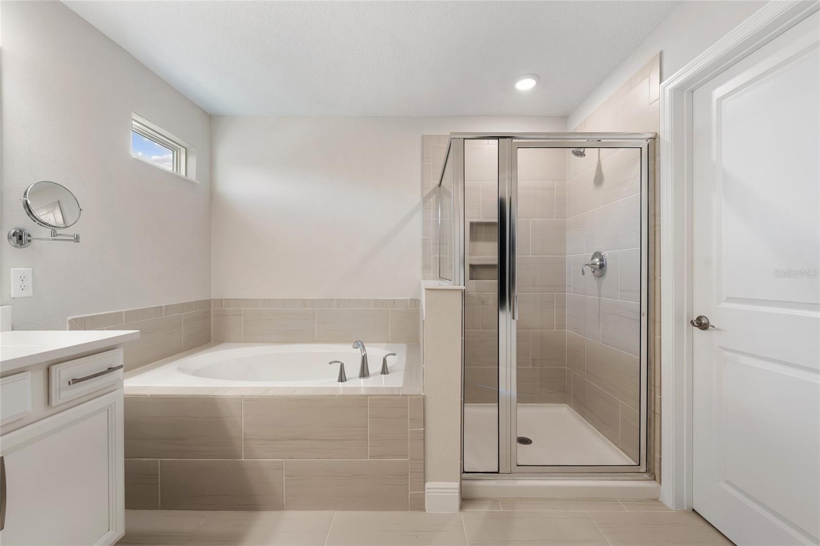 Image 29 of 43 For 2450 Standing Rock Circle