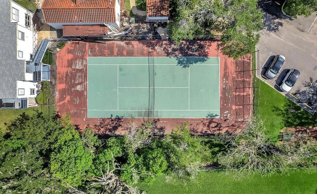 Image 43 of 47 For 2524 Woodgate Boulevard 101