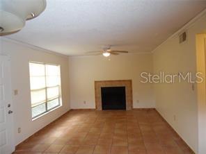 Image 4 of 9 For 4842 Semoran Boulevard 702