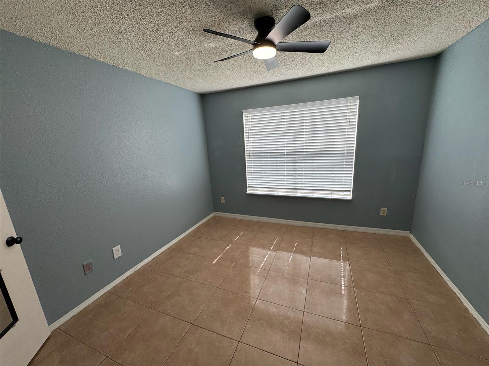 Image 11 of 17 For 2550 Alafaya Trail 6207