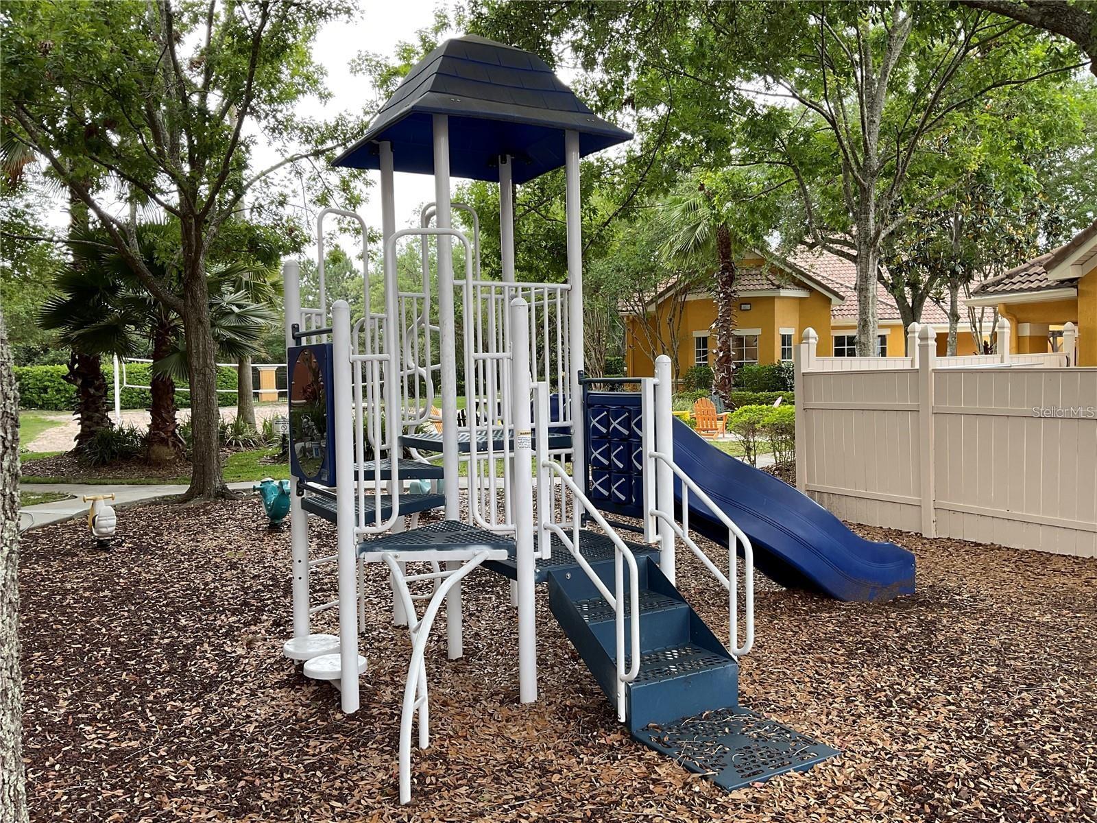 Image 12 of 14 For 8813 Villa View Circle 104