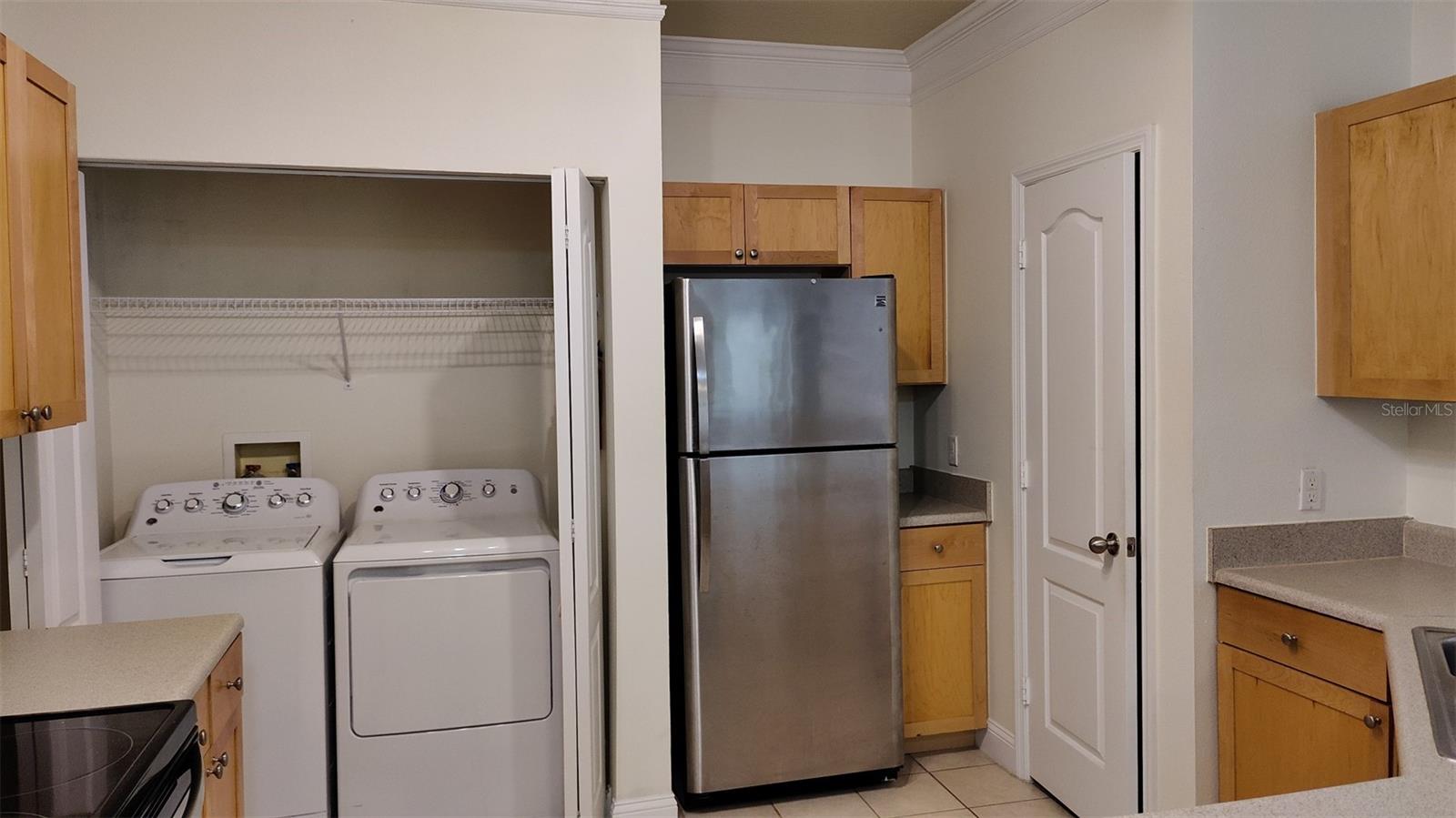 Image 2 of 14 For 8813 Villa View Circle 104