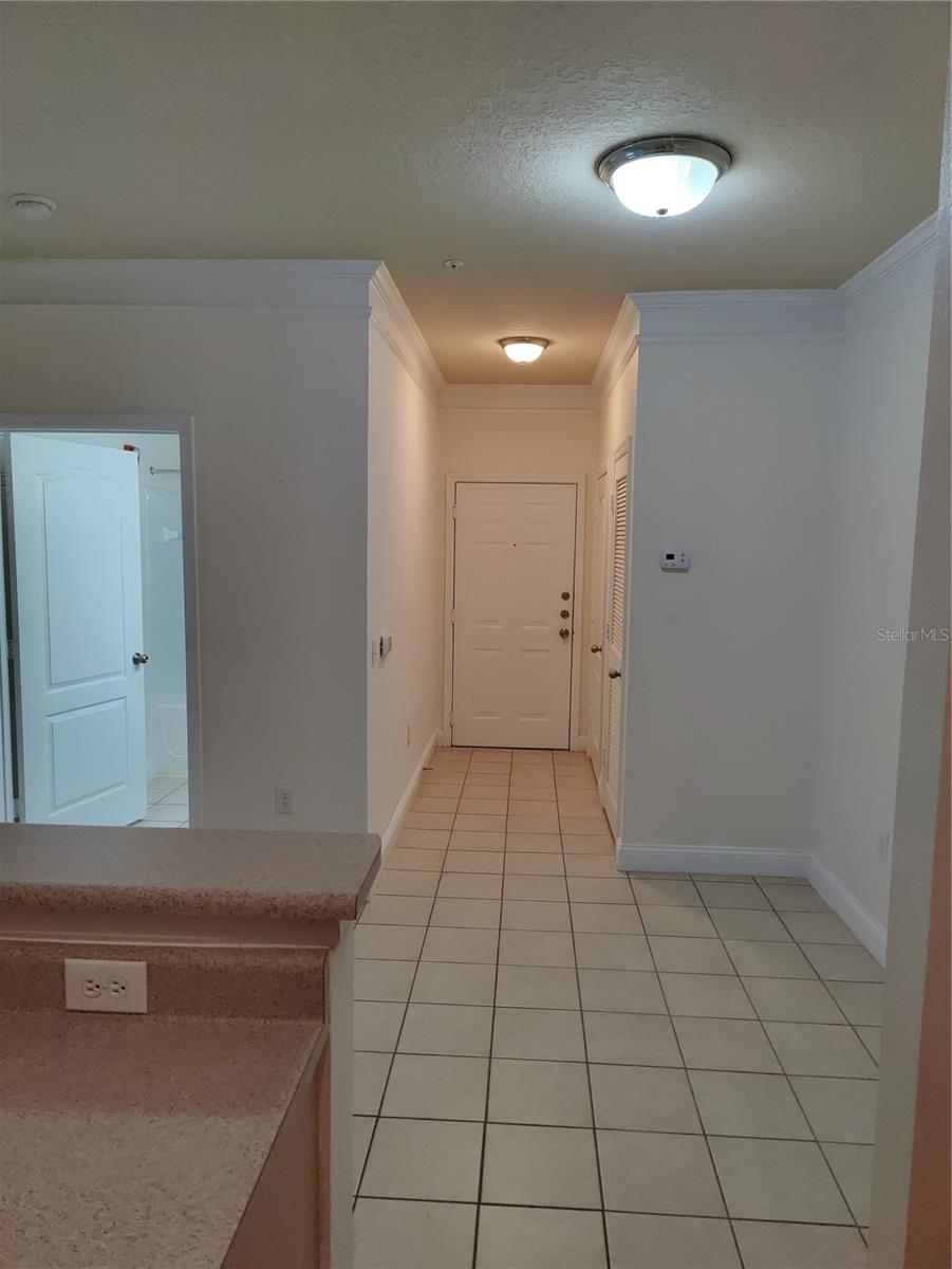 Image 7 of 14 For 8813 Villa View Circle 104