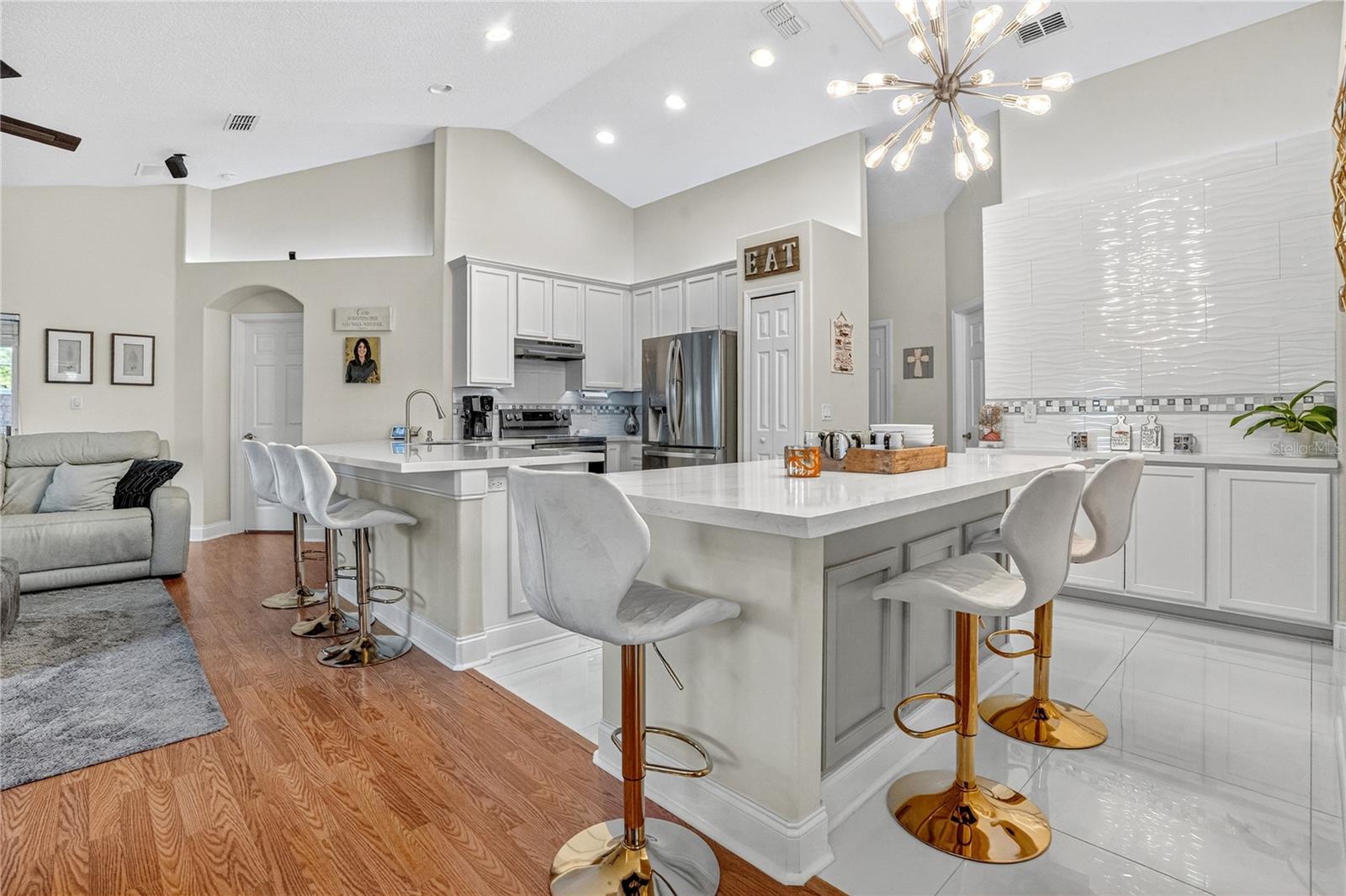 Image 15 of 36 For 9715 Doriath Circle